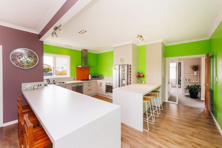 Photo of property in 107 Fitzroy Street, Terrace End, Palmerston North, 4410