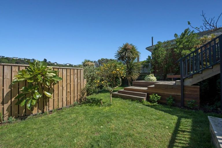 Photo of property in 14 View Road, Houghton Bay, Wellington, 6023