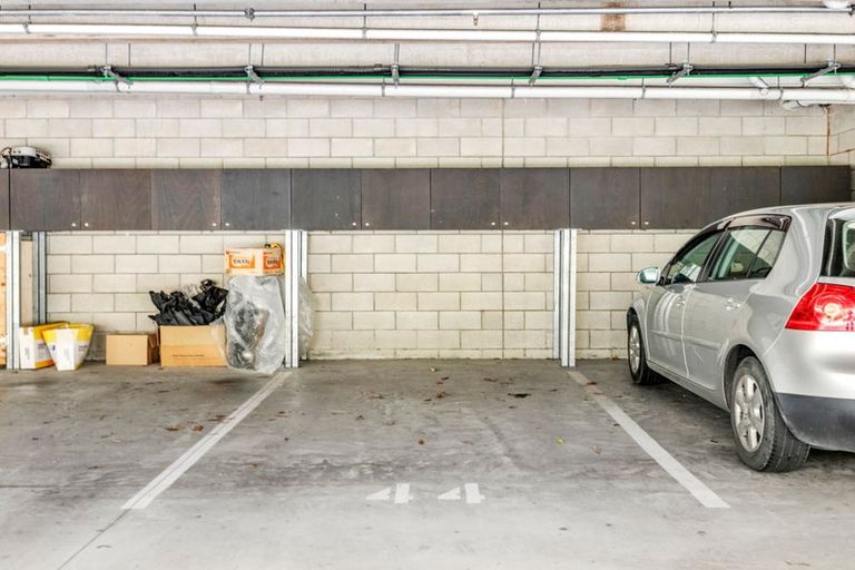 Photo of property in Norfolk Apartments, 109/19 Bute Road, Browns Bay, Auckland, 0630