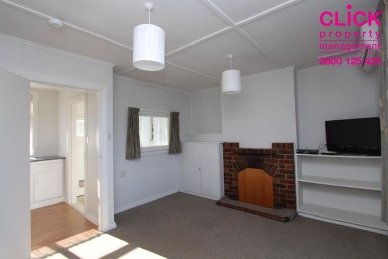 Photo of property in 50 Adderley Terrace, Ravensbourne, Dunedin, 9022