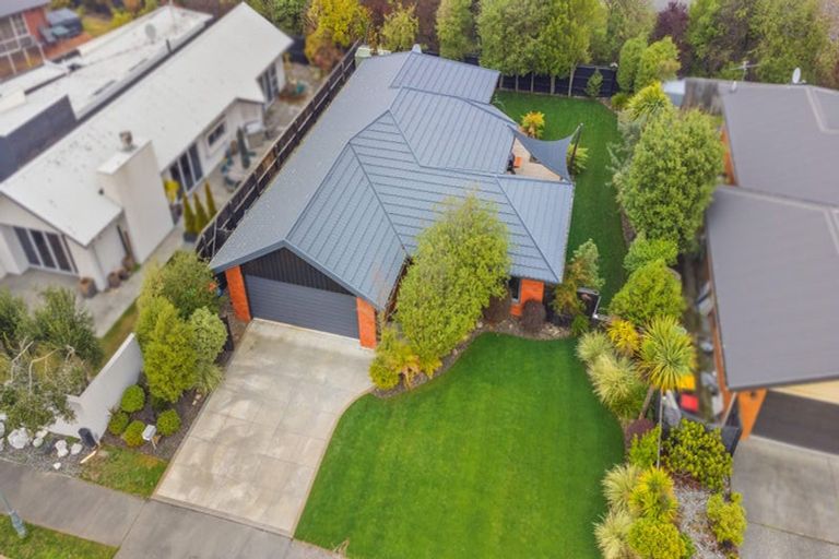 Photo of property in 15 Strathmore Gardens, Burwood, Christchurch, 8061