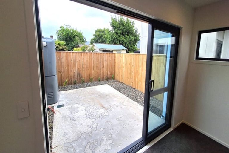 Photo of property in 6/104 Martin Street, Wallaceville, Upper Hutt, 5018