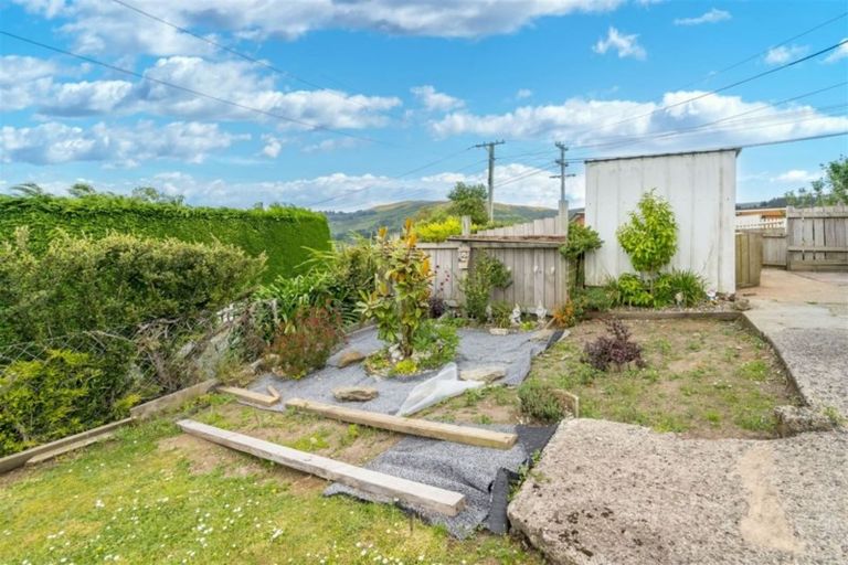 Photo of property in 18 Campbells Road, Pine Hill, Dunedin, 9010