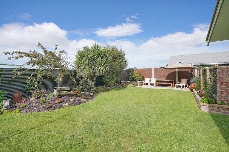 Photo of property in 42 Seadown Crescent, Amberley, 7410