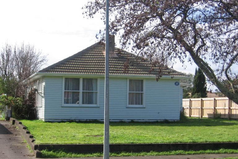 Photo of property in 11 Newbury Street, Awapuni, Palmerston North, 4412