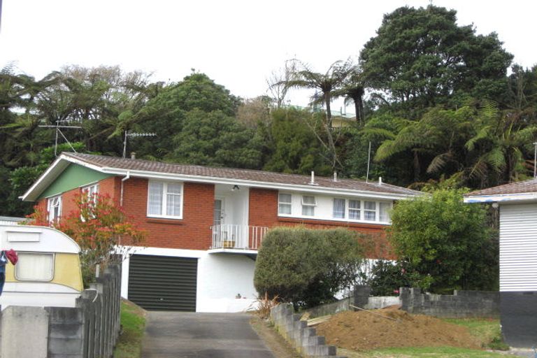 Photo of property in 1a Ward Place, Marfell, New Plymouth, 4310