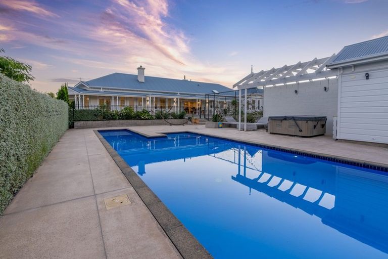 Photo of property in 37 Ryvington Lane, Tamahere, Hamilton, 3283