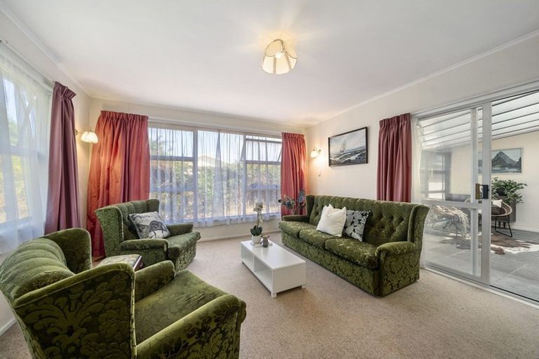 Photo of property in 49 Menin Road, Raumati South, Paraparaumu, 5032