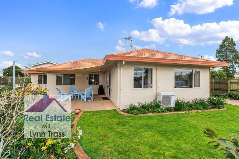 Photo of property in 76 Mains Avenue, Kensington, Whangarei, 0112