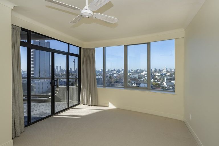 Photo of property in Shangri La Apartments, 7/97 Jervois Road, Herne Bay, Auckland, 1011
