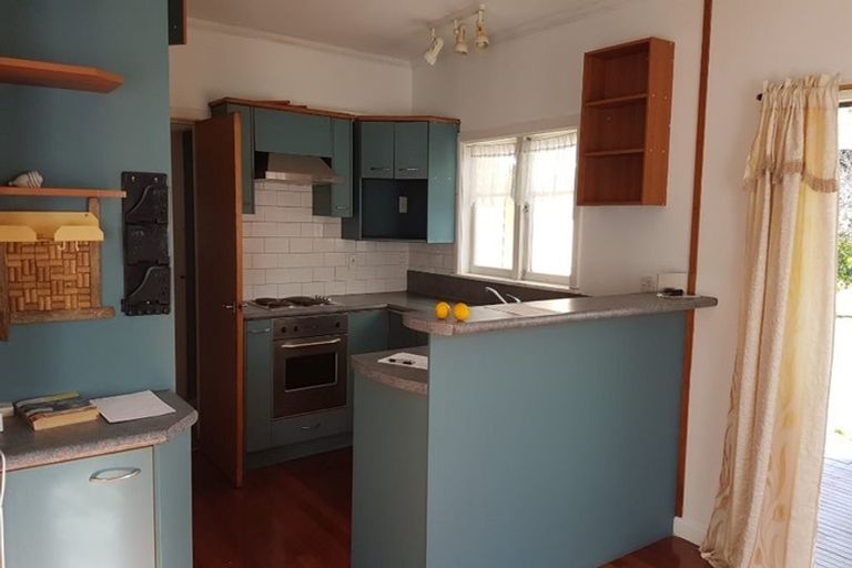 Photo of property in 11a Landon Avenue, Mangere East, Auckland, 2024