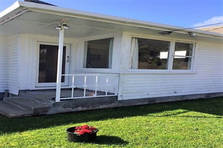 Photo of property in 45 Beazley Avenue, Paparangi, Wellington, 6037