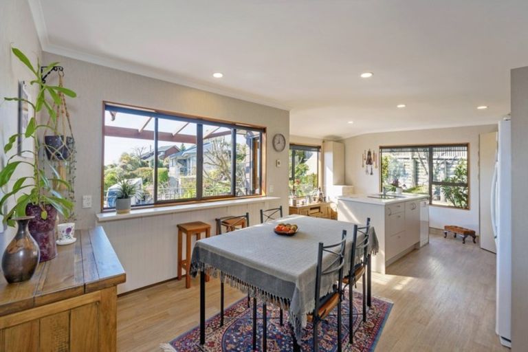 Photo of property in 6 Yateley Place, Richmond, 7020