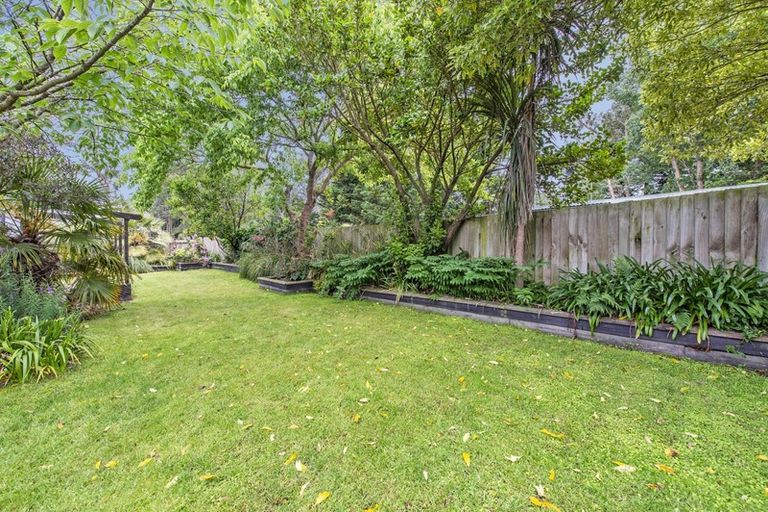 Photo of property in 51 Kings Avenue, Waikuku Beach, 7402