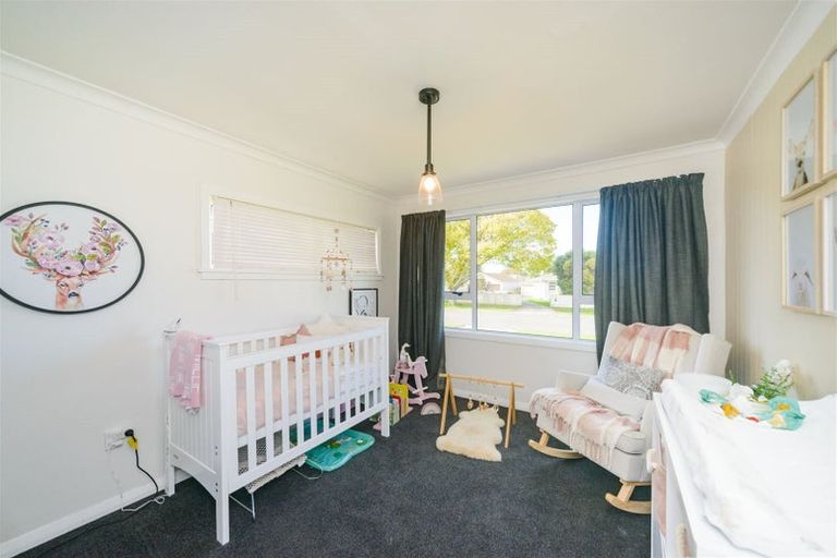 Photo of property in 12 Birmingham Street, Takaro, Palmerston North, 4412