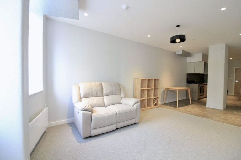 Photo of property in Unit 103, Level 1, 103/14 Laings Road, Hutt Central, Lower Hutt, 5010