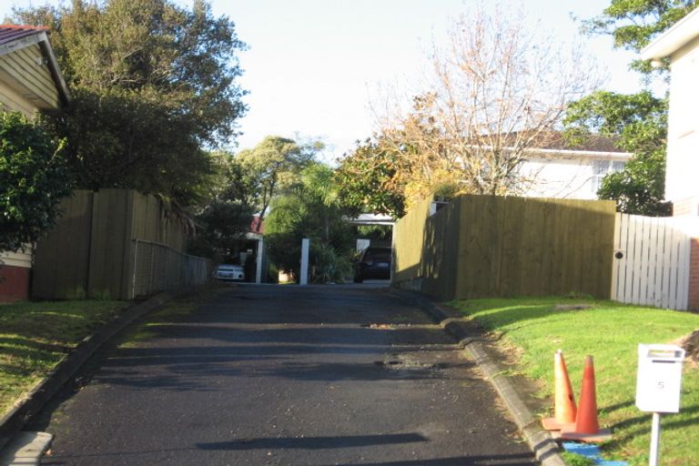 Photo of property in 7 Tampin Road, Hillpark, Auckland, 2102