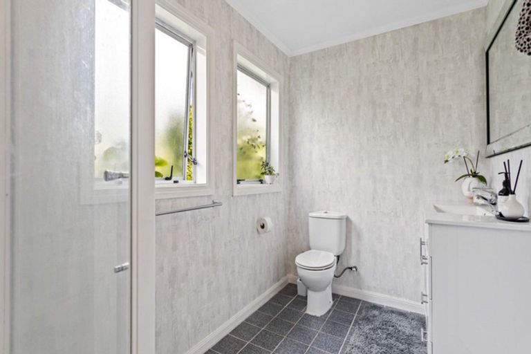 Photo of property in 20 Sunset Street, Hilltop, Taupo, 3330