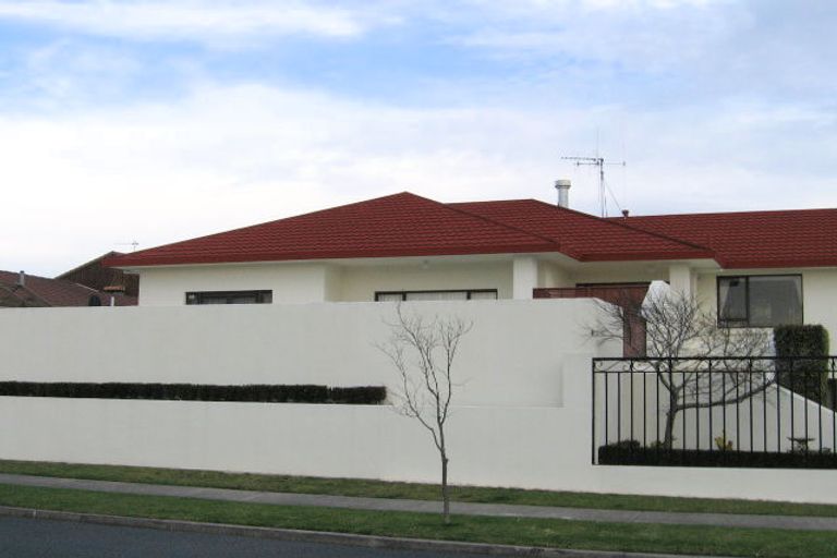 Photo of property in 2 Arcus Street, St Andrews, Hamilton, 3200