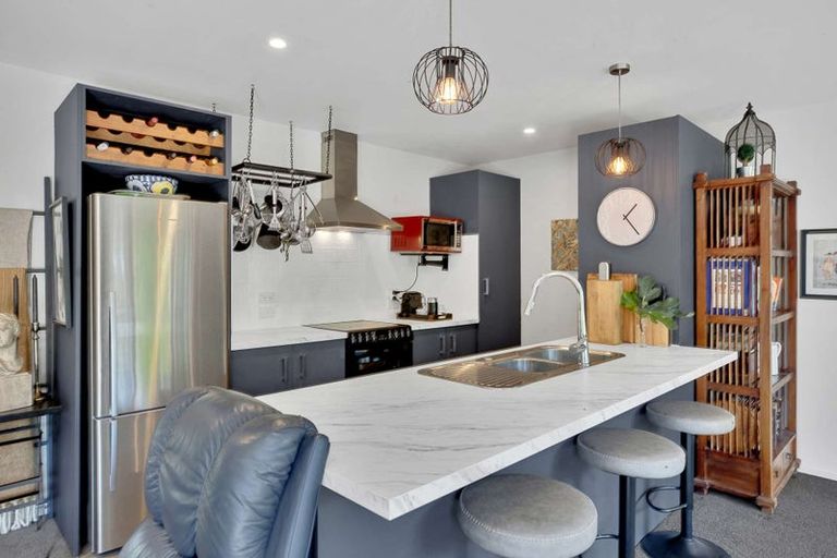 Photo of property in 75 Willowside Place, Amberley, 7410