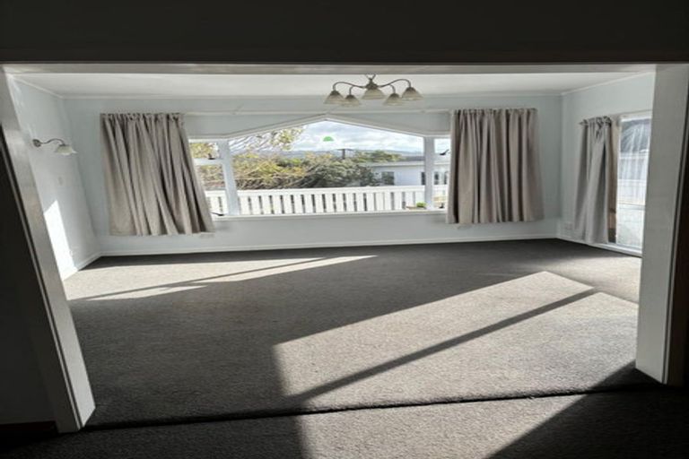 Photo of property in 6 Otaki Street, Miramar, Wellington, 6022