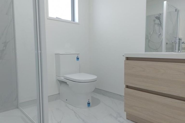 Photo of property in 6/51 Hills Road, Edgeware, Christchurch, 8013