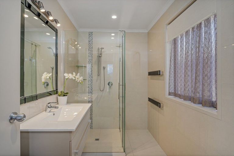 Photo of property in 20 Heritage Close, Whitianga, 3510