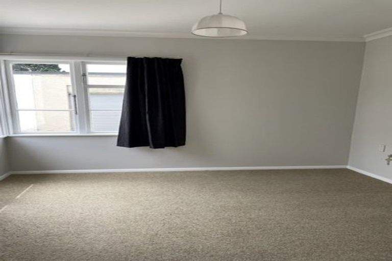 Photo of property in 19 Waione Street, Petone, Lower Hutt, 5012