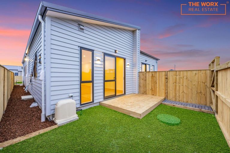 Photo of property in 236 Bremner Road, Karaka, 2578