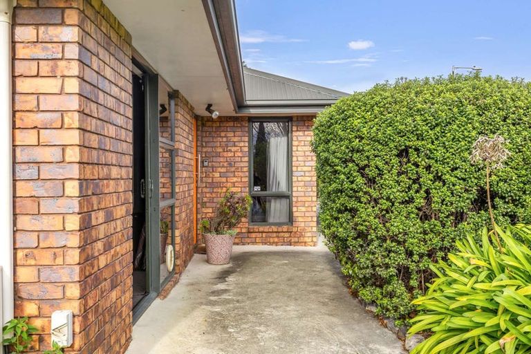 Photo of property in 1 Longfields Road, Brightwater, 7022
