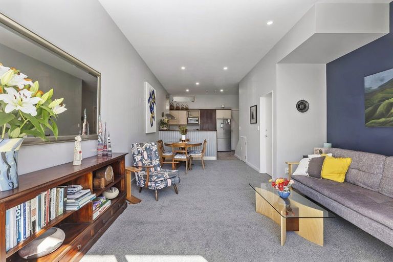 Photo of property in De Vere Apartments, 22/23 Tennyson Street, Te Aro, Wellington, 6011