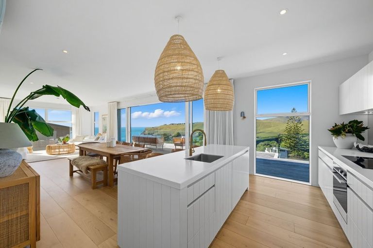 Photo of property in 89f Taylors Mistake Road, Scarborough, Christchurch, 8081