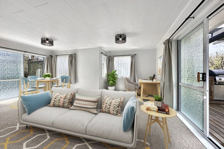 Photo of property in 2/60 Kinloch Road, Kinloch, Taupo, 3377