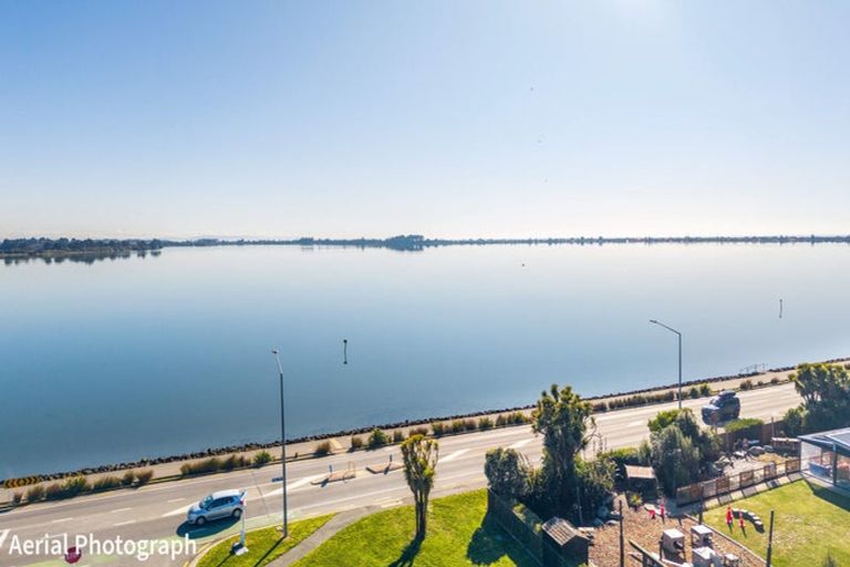 Photo of property in 6 Mccormacks Bay Road, Mount Pleasant, Christchurch, 8081