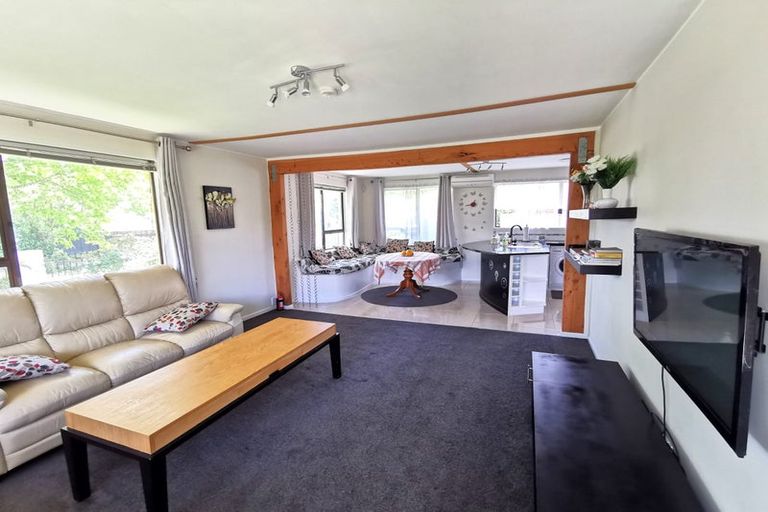 Photo of property in 1/52 Lochee Road, Upper Riccarton, Christchurch, 8041