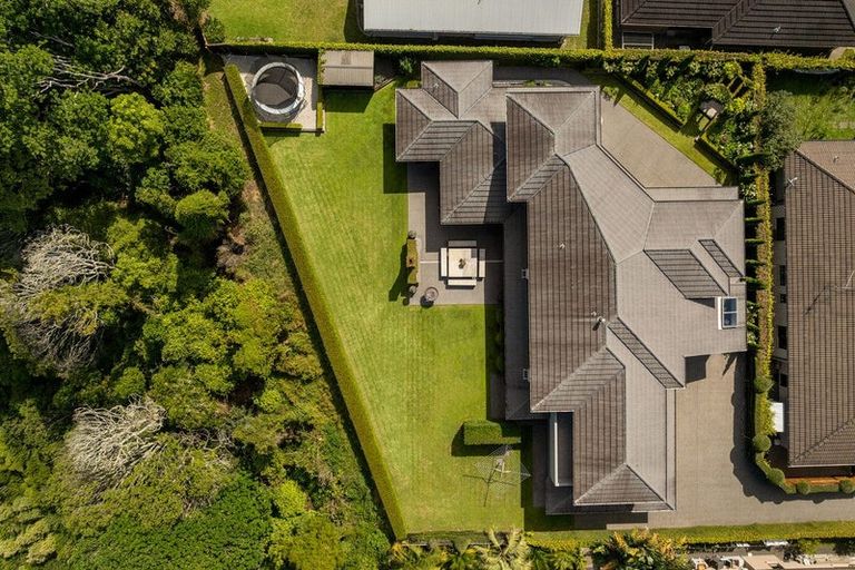 Photo of property in 28 Garvan Glen, Pyes Pa, Tauranga, 3112