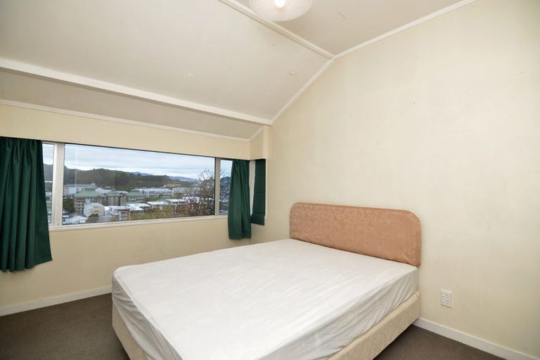 Photo of property in 43 Thompson Street, Mount Cook, Wellington, 6011