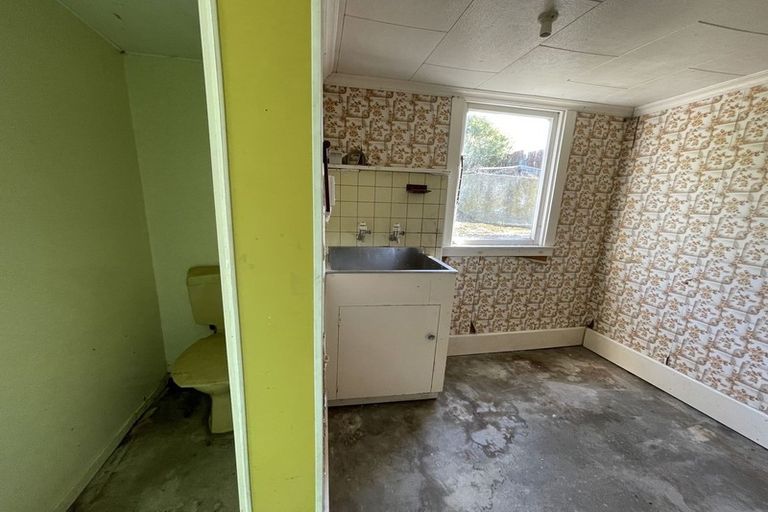 Photo of property in 4 Armstrong Street, Balclutha, 9230