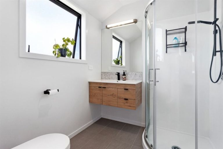 Photo of property in 51 Bunyan Road, Coastlands, Whakatane, 3120