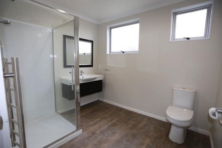 Photo of property in 1/310 Memorial Avenue, Burnside, Christchurch, 8053