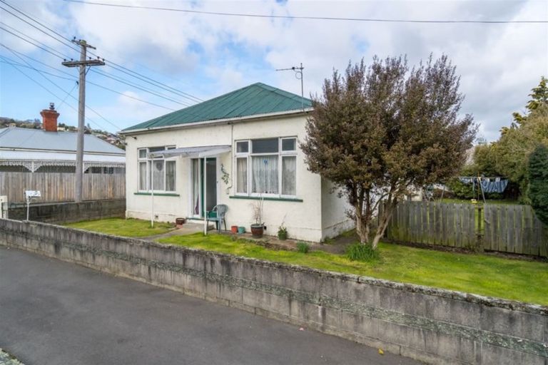 Photo of property in 39 Selwyn Street, North East Valley, Dunedin, 9010