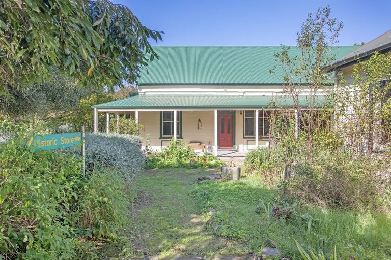 Photo of property in 2269 State Highway 2, Te Hauke, Hastings, 4178