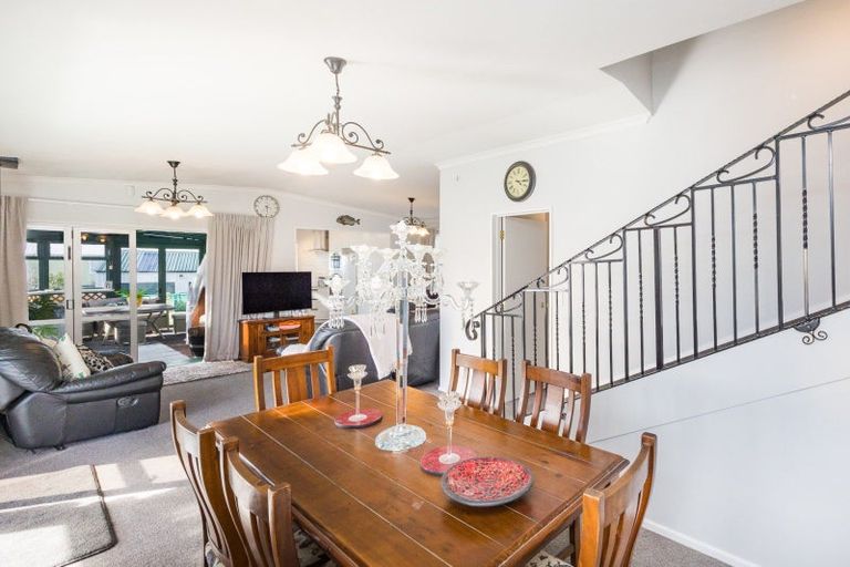 Photo of property in 43 Shortt Street, Foxton Beach, Foxton, 4815