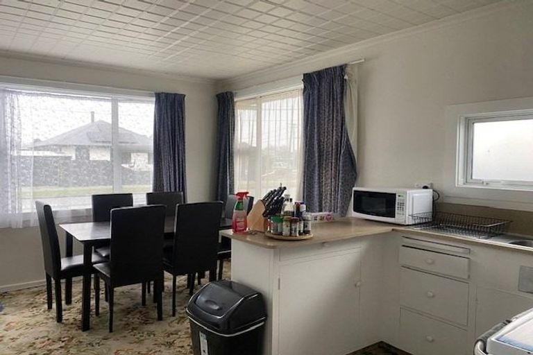 Photo of property in 90 Mountfort Street, Spreydon, Christchurch, 8024