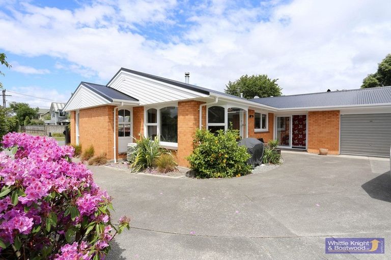 Photo of property in 1a Chilcombe Street, Ilam, Christchurch, 8041