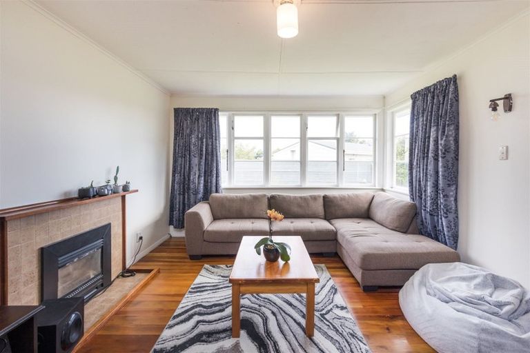 Photo of property in 10 Forth Terrace, Roslyn, Palmerston North, 4414