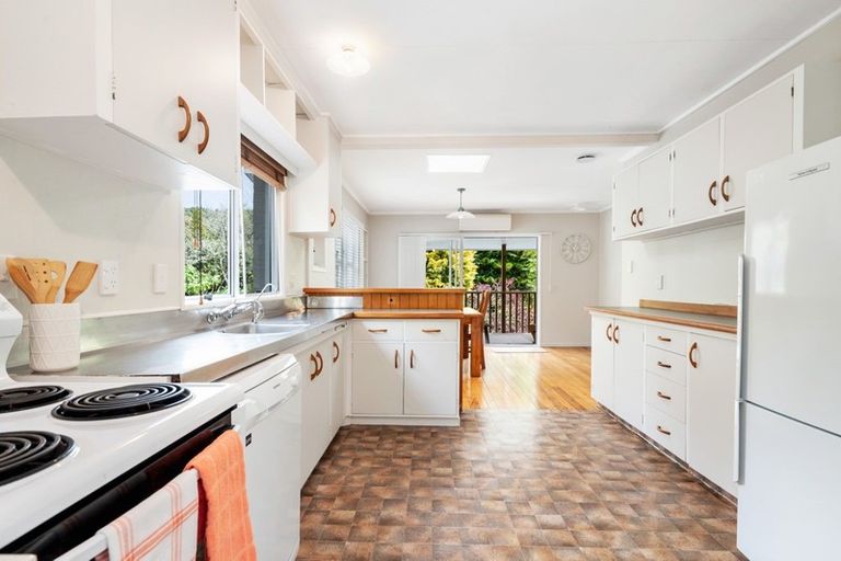 Photo of property in 130 Western Hills Drive, Kensington, Whangarei, 0112