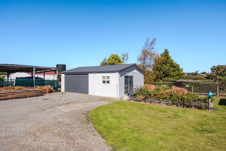 Photo of property in 38 Charles Street, Weston, Oamaru, 9401