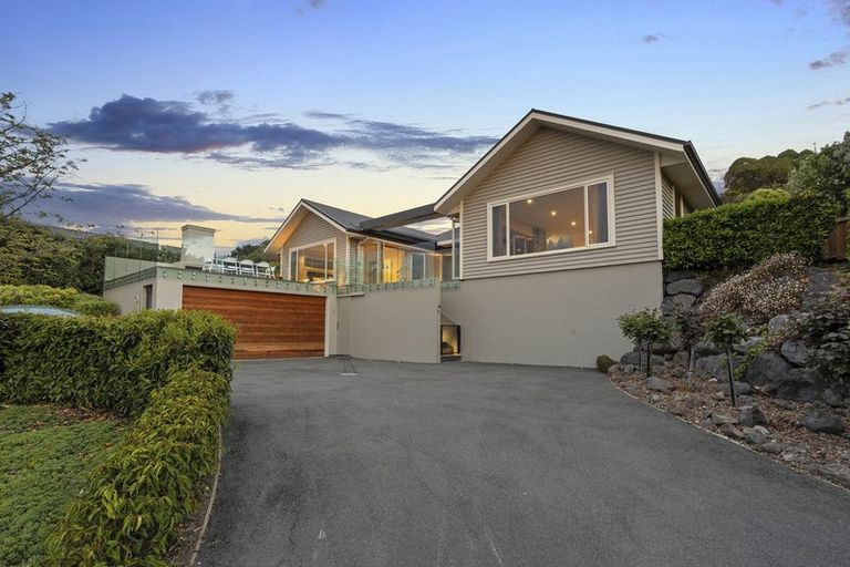 Photo of property in 89 Panorama Road, Clifton, Christchurch, 8081