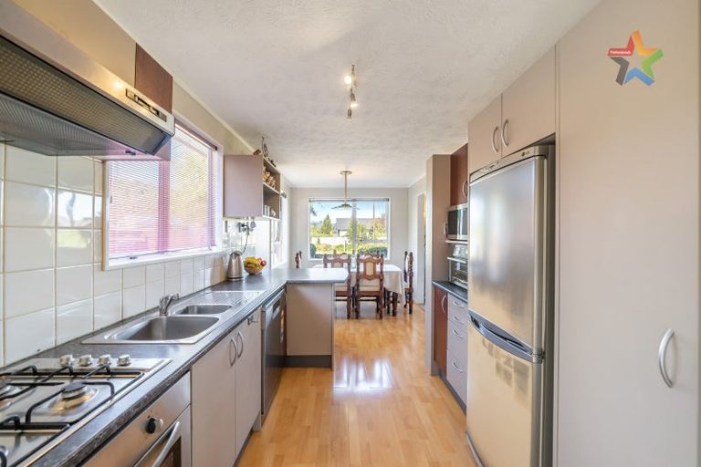 Photo of property in 167 Major Drive, Kelson, Lower Hutt, 5010